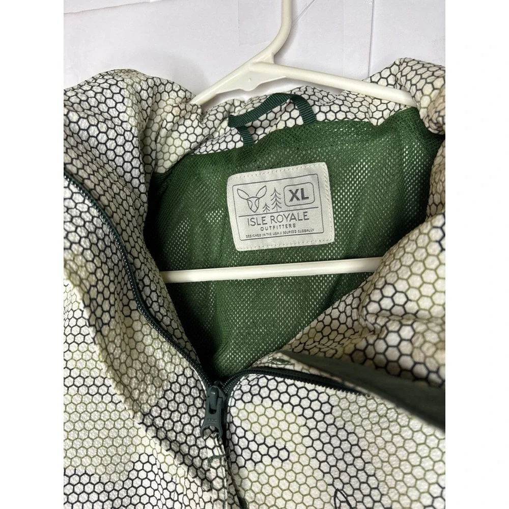 Isle‎ Royale Outfitters honeycomb Lightweight Hooded Jacket XL